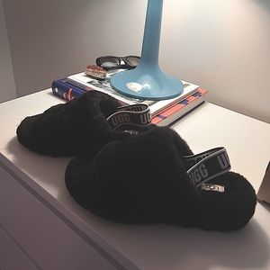 UGG Fluff Yeah Slippers